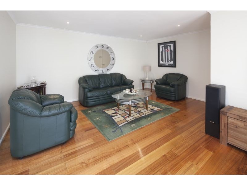 167 Outlook Drive, Dandenong North VIC 3175