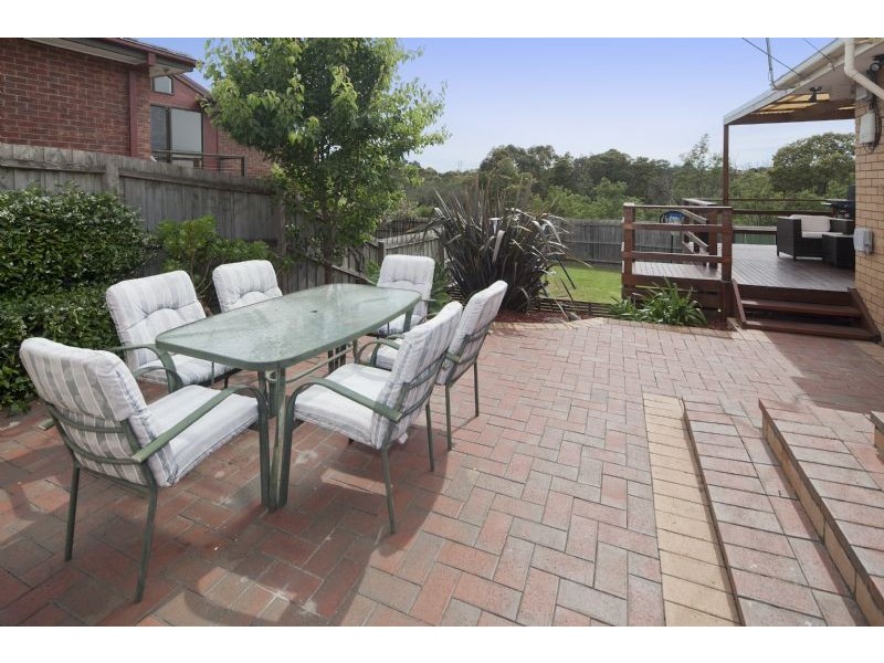 167 Outlook Drive, Dandenong North VIC 3175