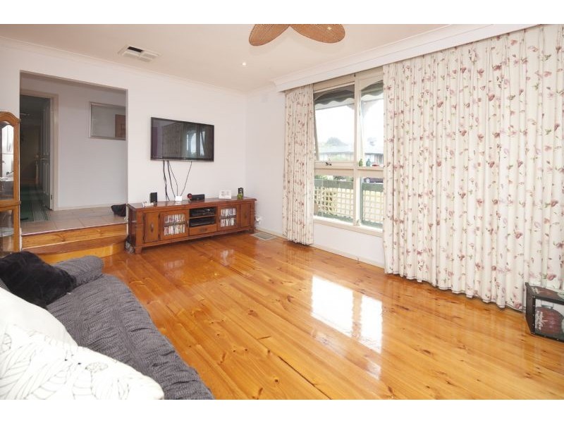 89 Somerset Drive, Dandenong North VIC 3175