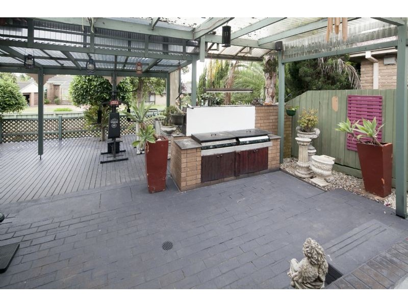 89 Somerset Drive, Dandenong North VIC 3175