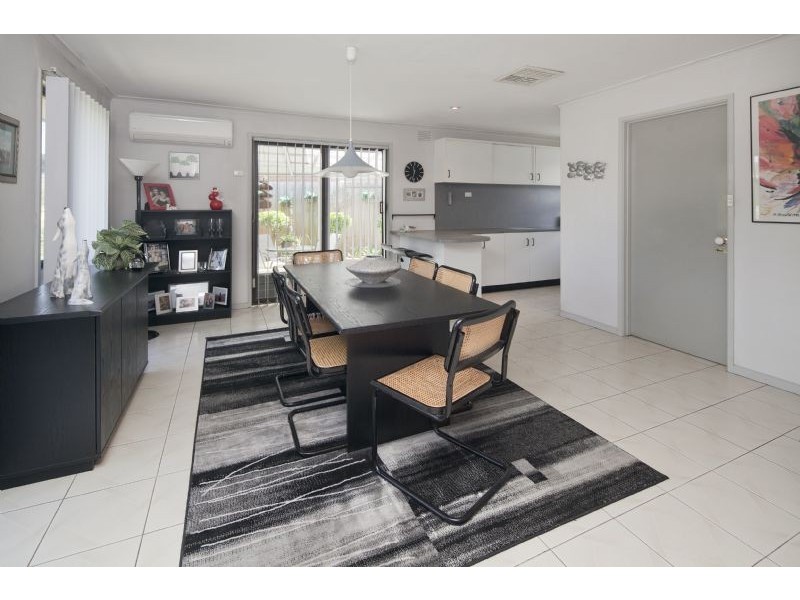 26 Timberglade Drive, Noble Park North VIC 3174