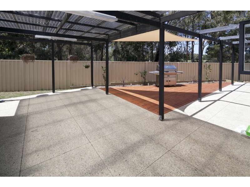 164 David Collins Drive, Endeavour Hills VIC 3802