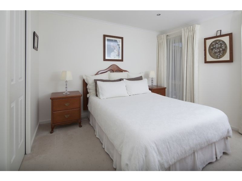 30 Cheviot Road, Keysborough VIC 3173