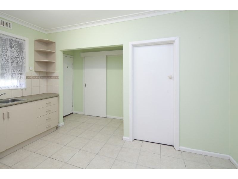 3 Ash Grove, Dandenong VIC 3175