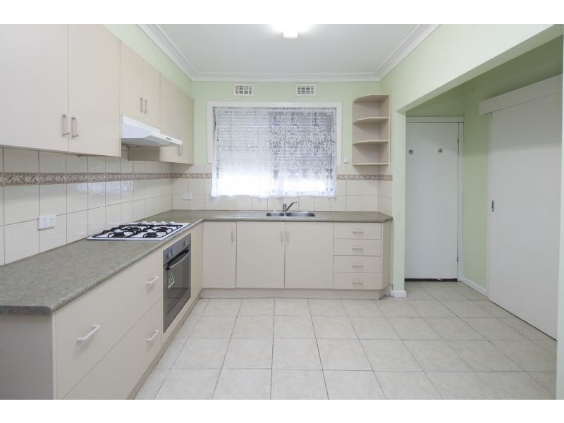 3 Ash Grove, Dandenong VIC 3175