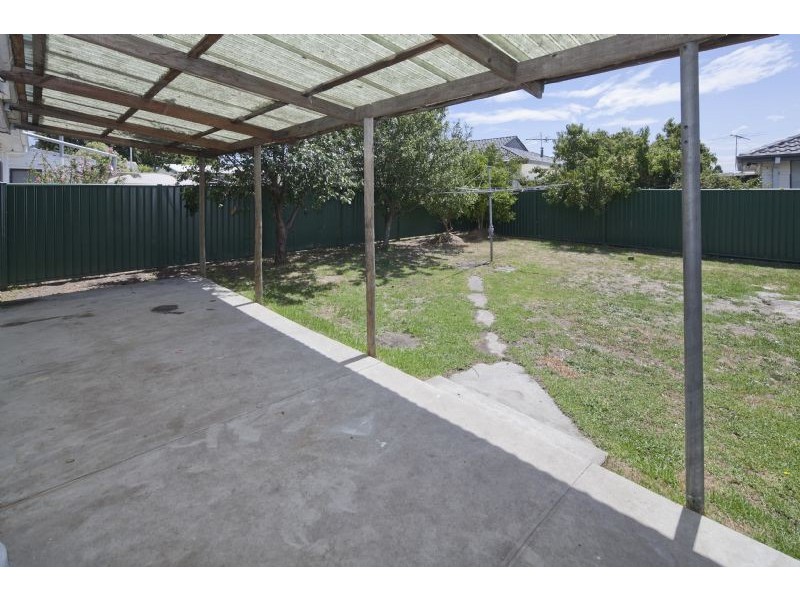 3 Ash Grove, Dandenong VIC 3175