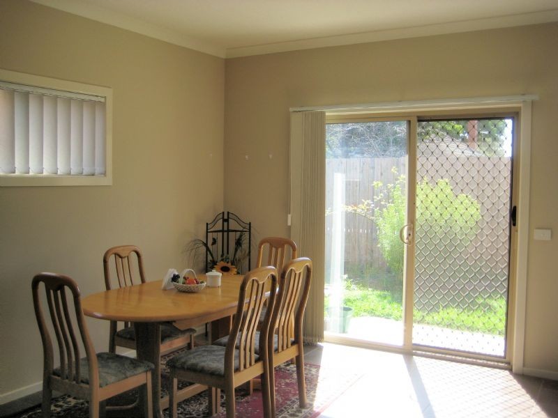 3/2 Margaret Crescent, Dandenong VIC 3175