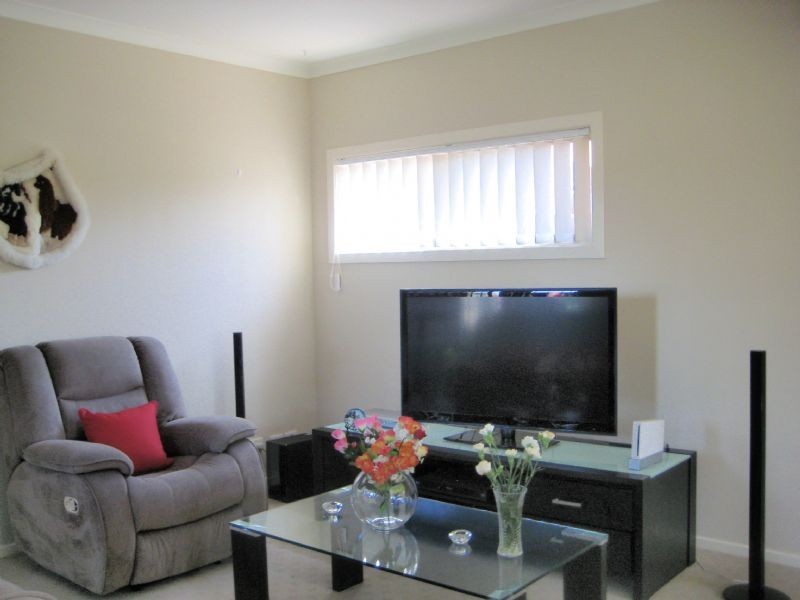 3/2 Margaret Crescent, Dandenong VIC 3175