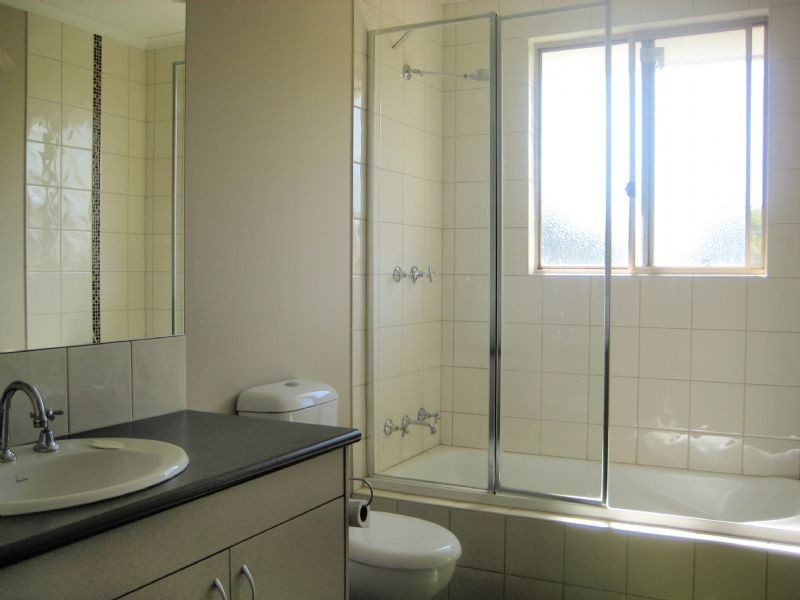 3/2 Margaret Crescent, Dandenong VIC 3175