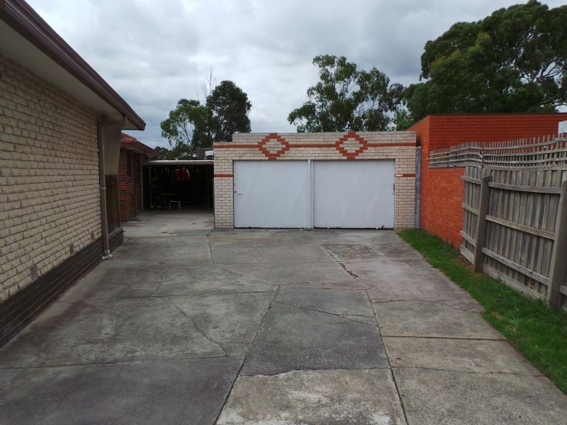 67 Glendale Road, Springvale VIC 3171