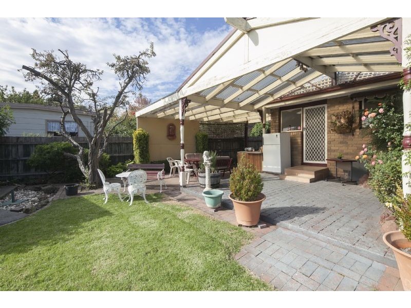 35 Frognal Drive, Noble Park North VIC 3174