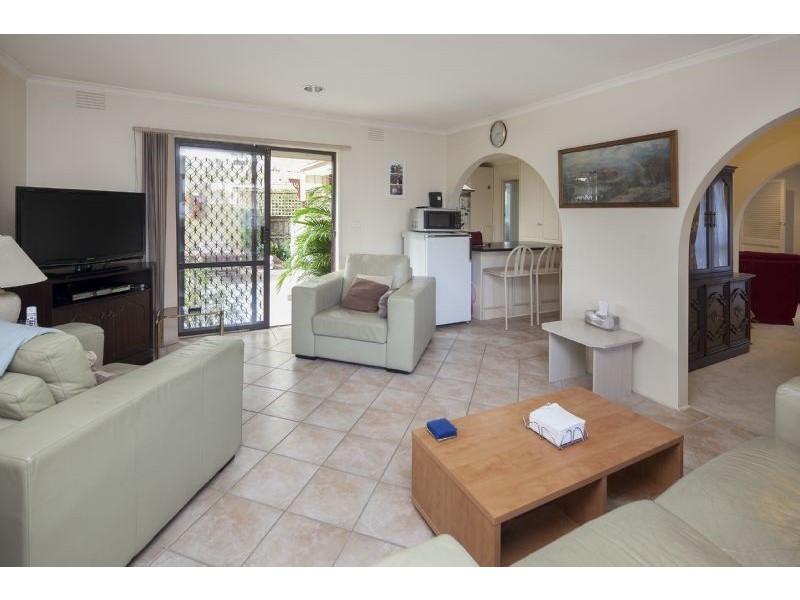 35 Frognal Drive, Noble Park North VIC 3174