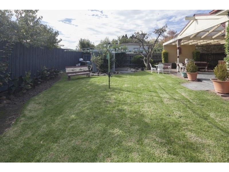 35 Frognal Drive, Noble Park North VIC 3174