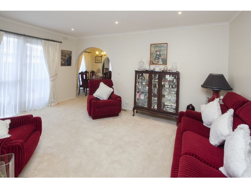 35 Frognal Drive, Noble Park North VIC 3174