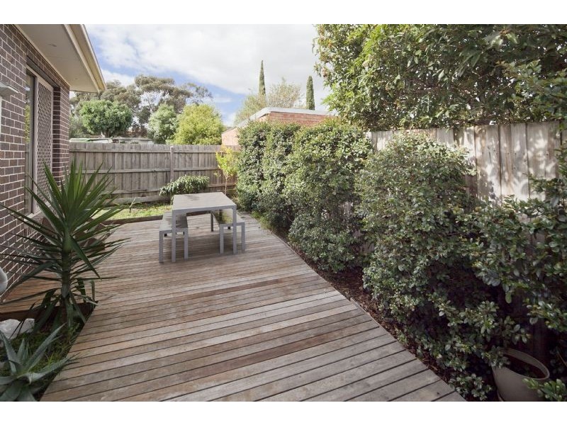 43a Robert Molyneux Avenue, Endeavour Hills VIC 3802