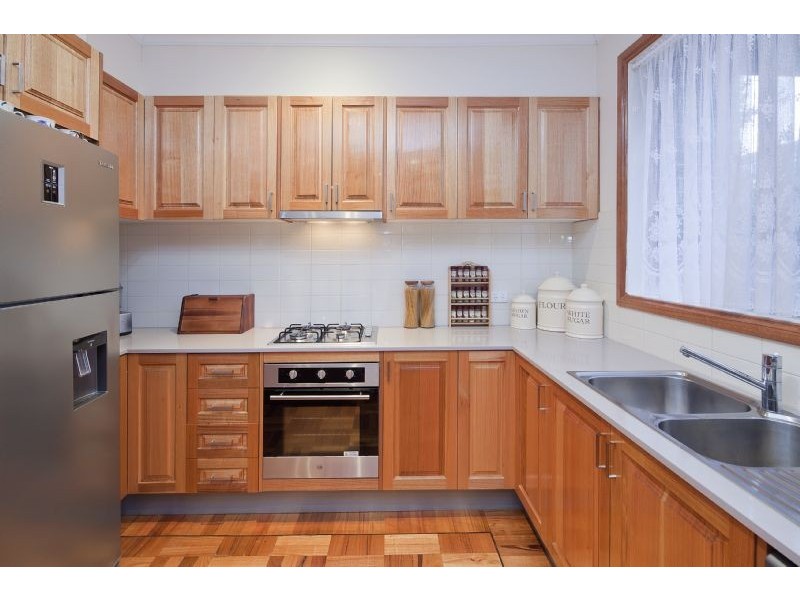 8/23 Macpherson Street, Dandenong VIC 3175