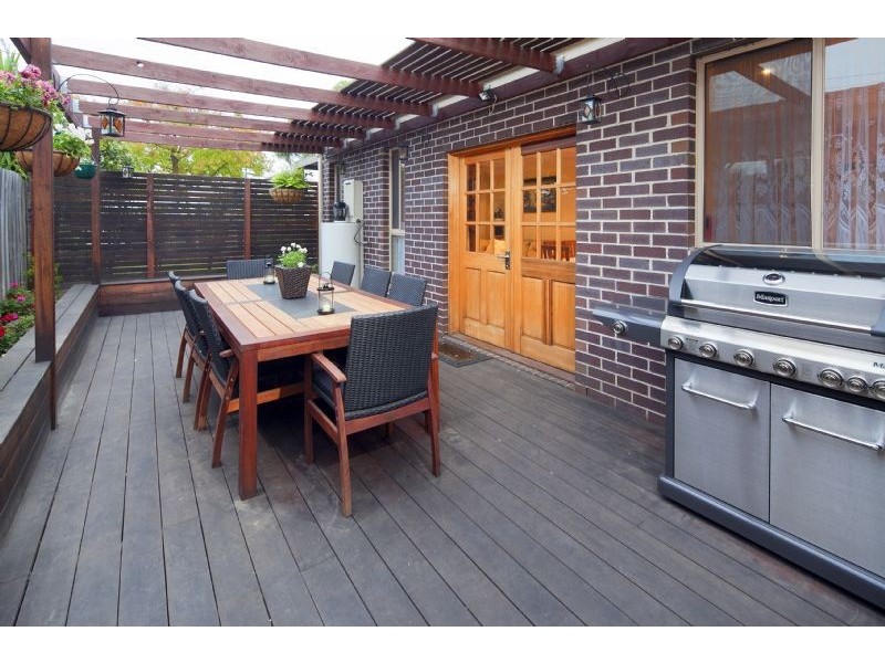 8/23 Macpherson Street, Dandenong VIC 3175