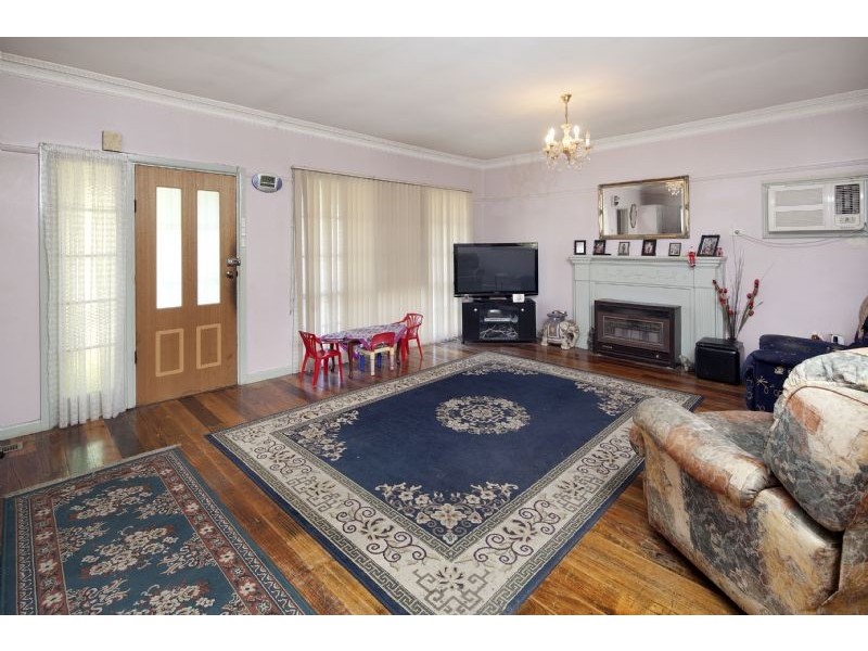 11 Nash Street, Springvale VIC 3171