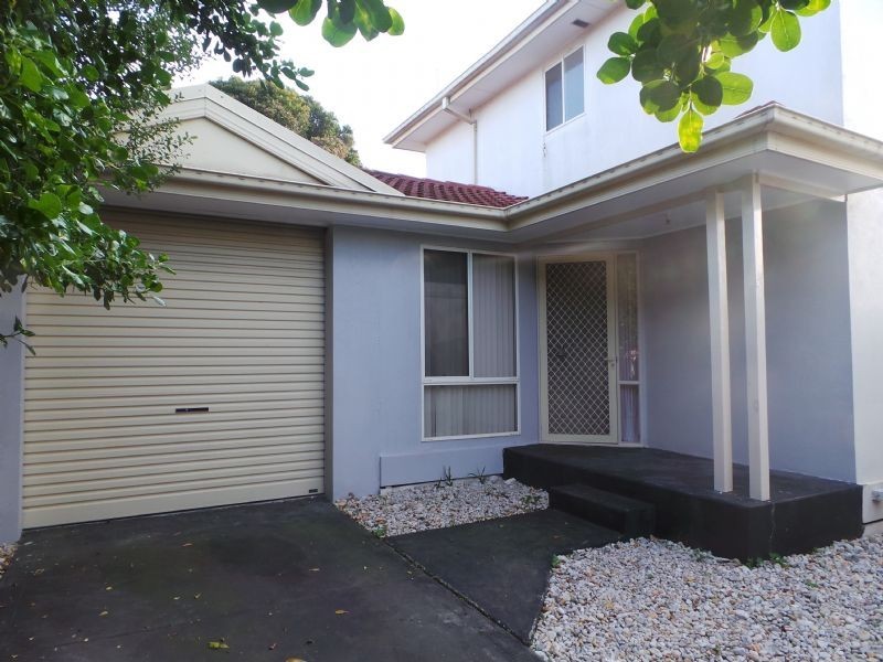 3/5 Fox Street, Dandenong VIC 3175