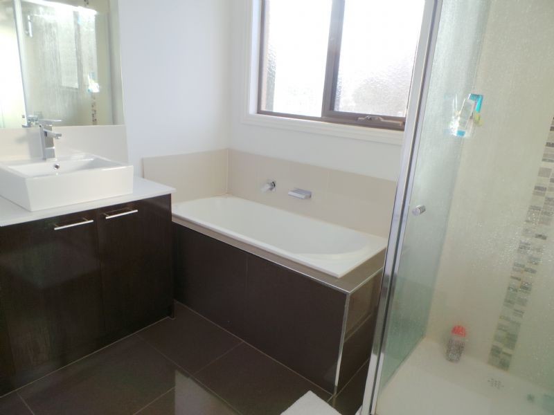 1, 2 & 3/1377 Heatherton Road, Dandenong VIC 3175