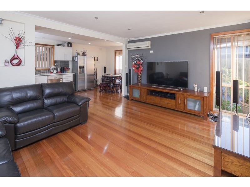 28 Parkmore Road, Keysborough VIC 3173