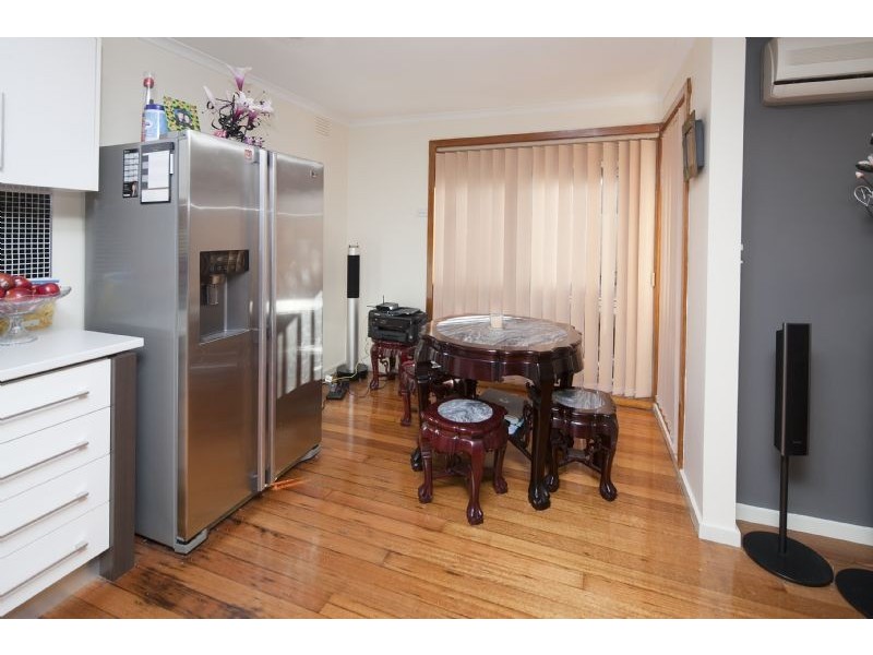 28 Parkmore Road, Keysborough VIC 3173