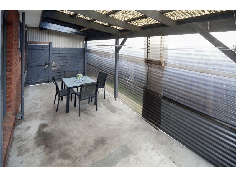 1 & 2/26 Doveton Avenue, Eumemmerring VIC 3177