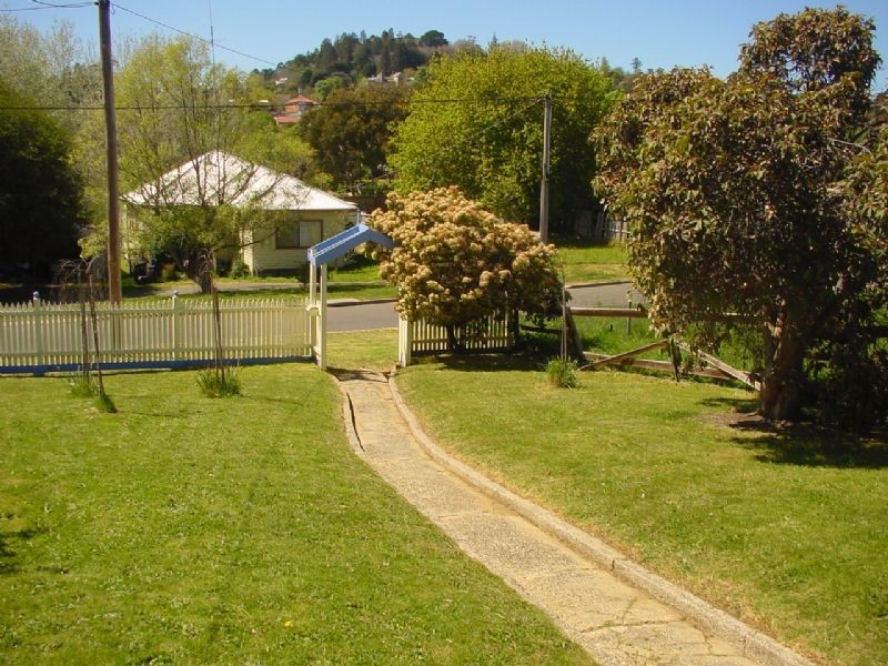 12 Millar, Daylesford VIC 3460