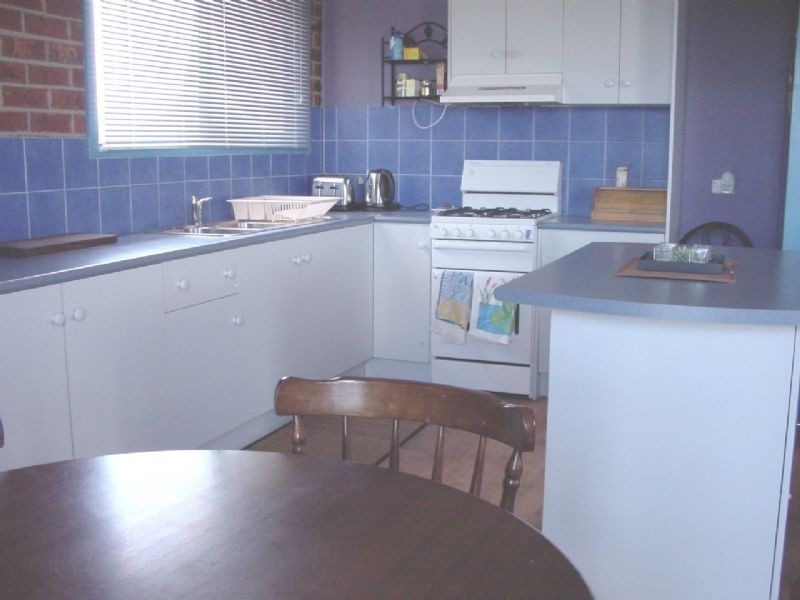 15 Perrins, Daylesford VIC 3460