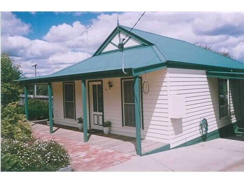 34 Central Springs Road, Daylesford VIC 3460