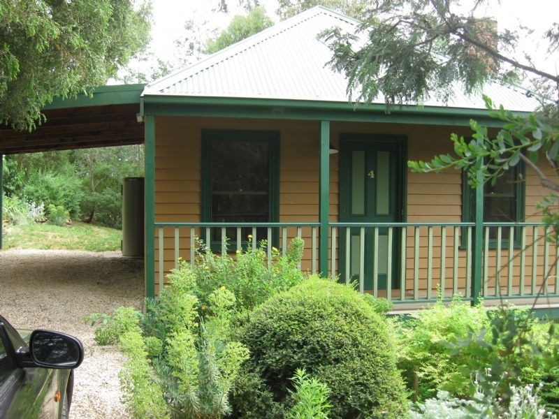 4 Fourth, Daylesford VIC 3460
