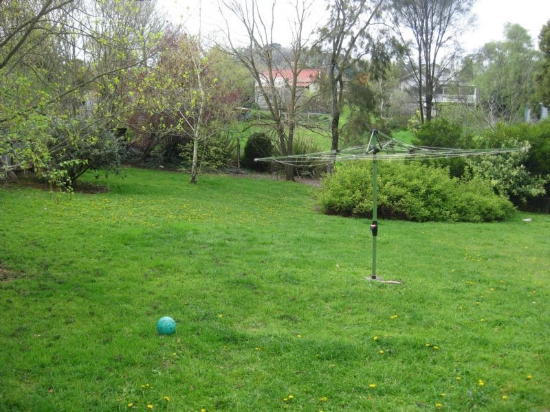 79 West St, Daylesford VIC 3460