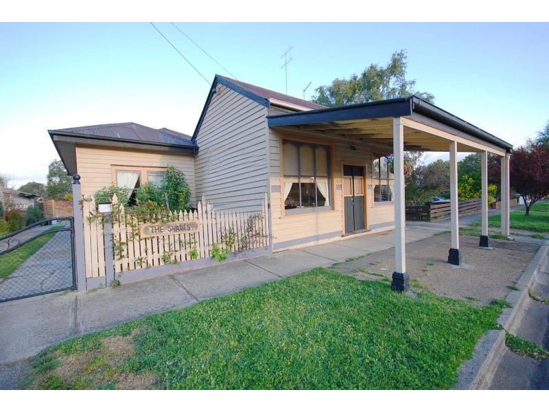 312 Crompton, Ballarat VIC 3350