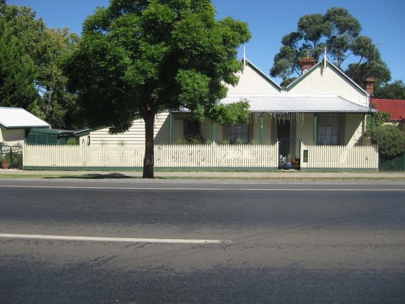 5 Vincent St North, Daylesford VIC 3460