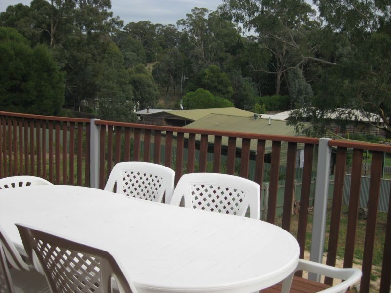 40 Fourteenth, Daylesford VIC 3460