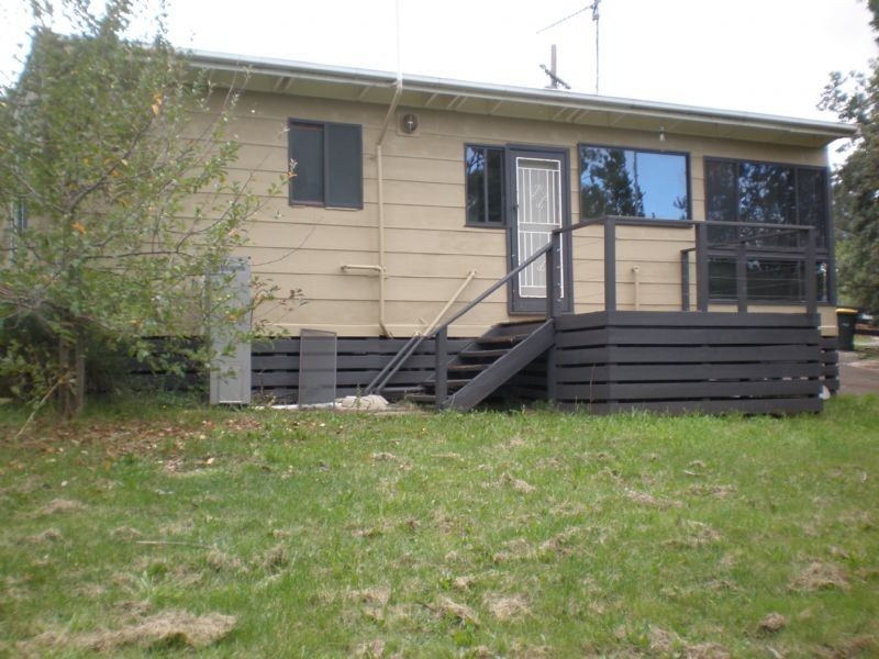 23 Spa Avenue, Daylesford VIC 3460