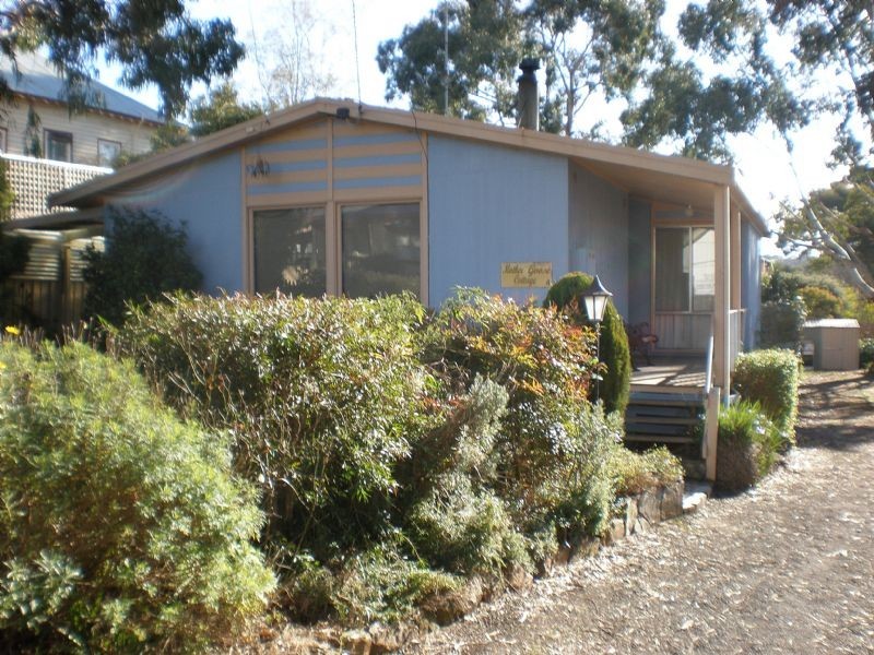 4 Ninth, Daylesford VIC 3460