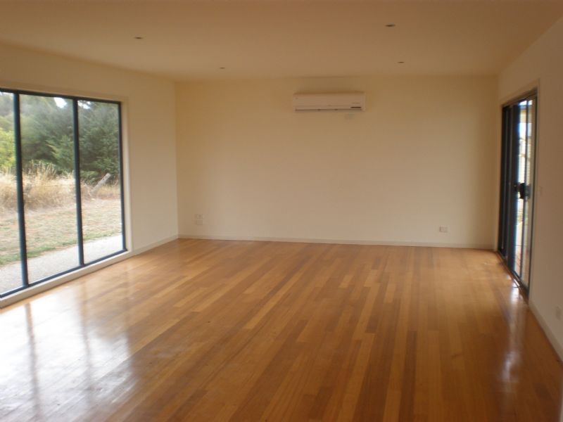 24/34 Smith, Daylesford VIC 3460