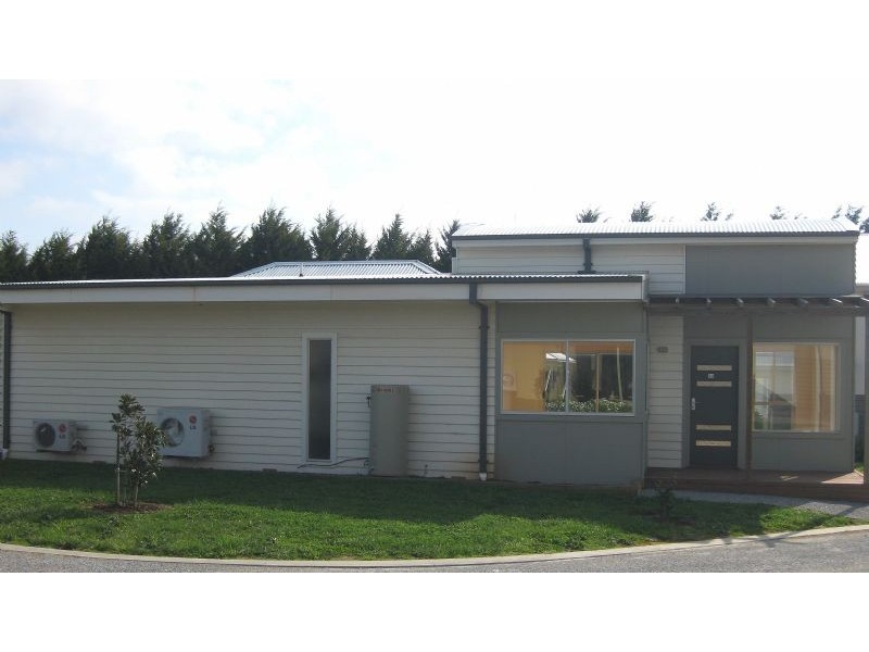 20/34 Smith, Daylesford VIC 3460