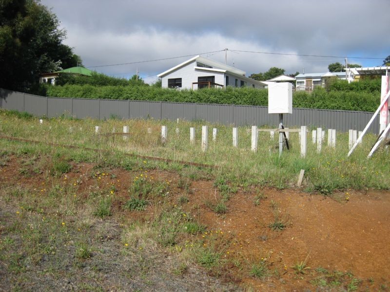 Unit 2 Elsbeth, Daylesford VIC 3460