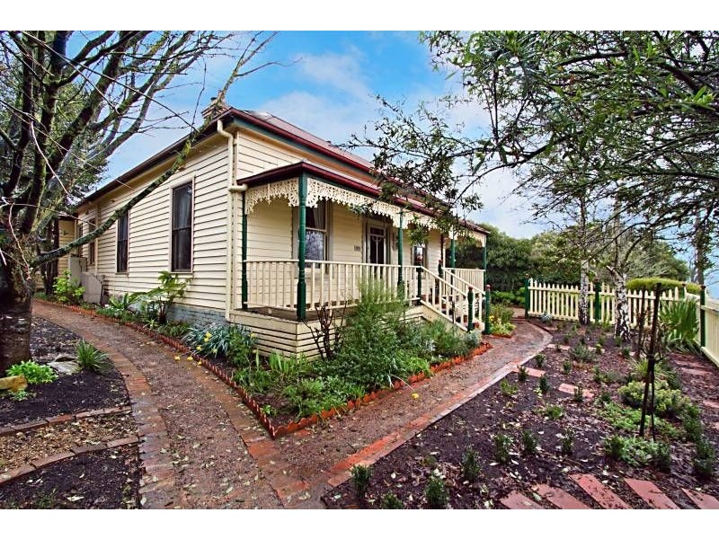 17 DUKE, Daylesford VIC 3460