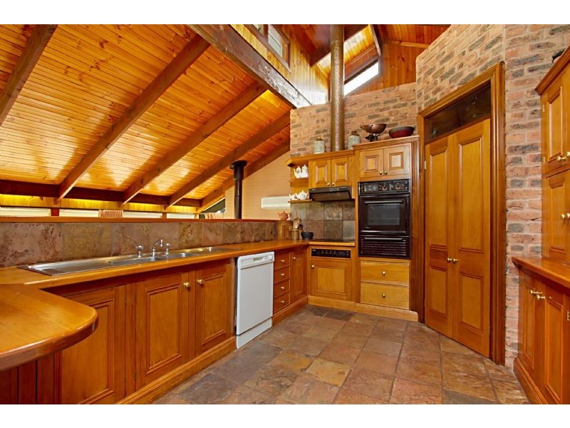 169 Alcorns, Creswick VIC 3363