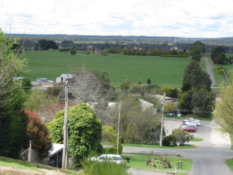 5 Central Springs, Daylesford VIC 3460