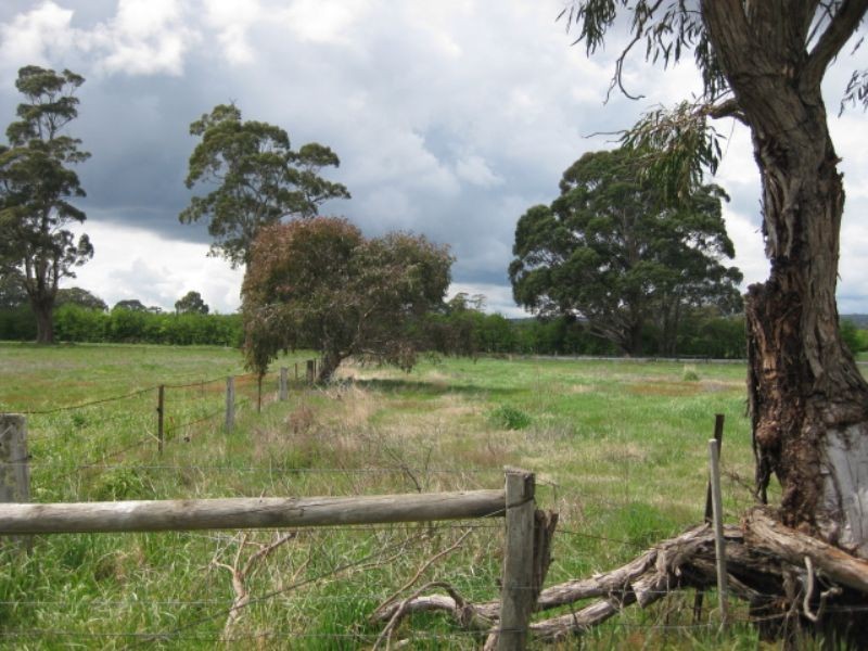 4 McMahons, Daylesford VIC 3460