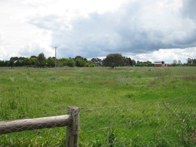 4 McMahons, Daylesford VIC 3460