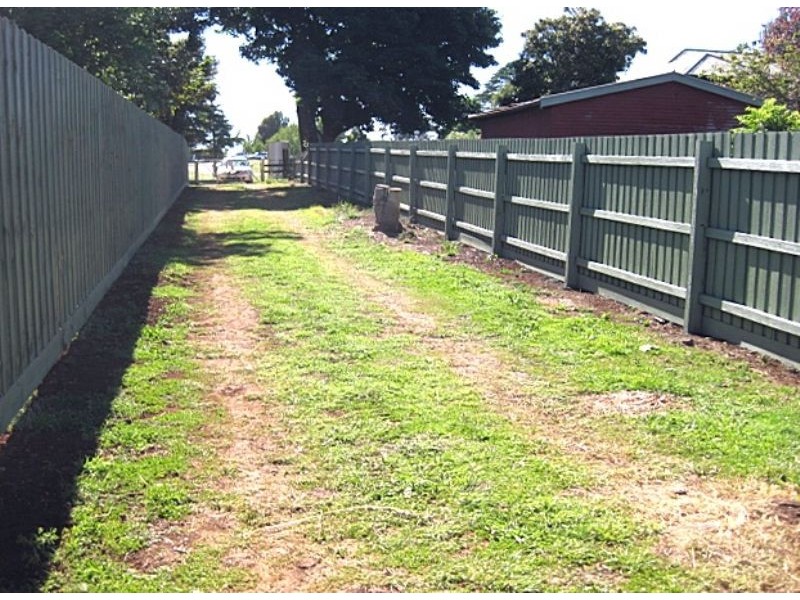 a/20 Smith, Daylesford VIC 3460