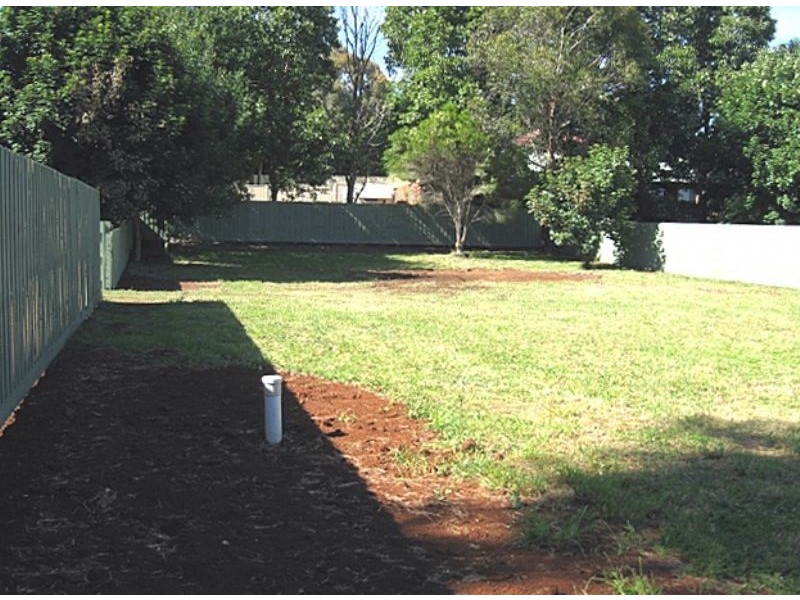 a/20 Smith, Daylesford VIC 3460