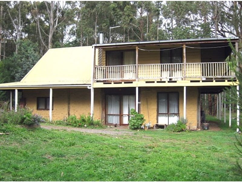 15 Gooch Crt, Wheatsheaf VIC 3461