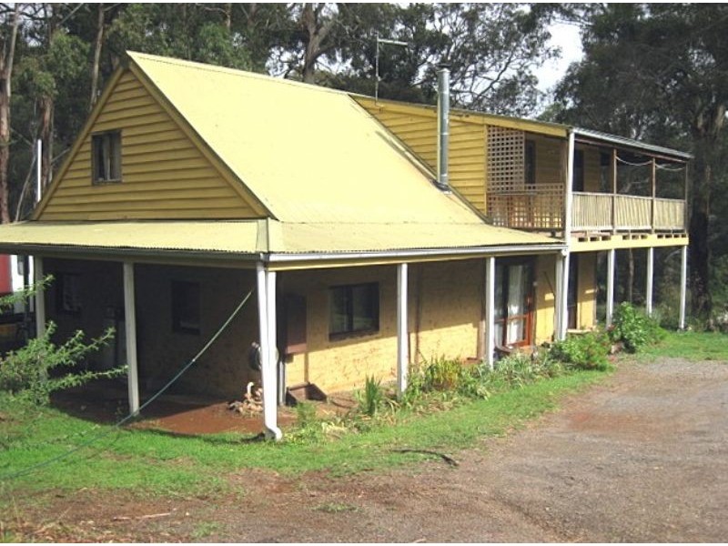 15 Gooch Crt, Wheatsheaf VIC 3461