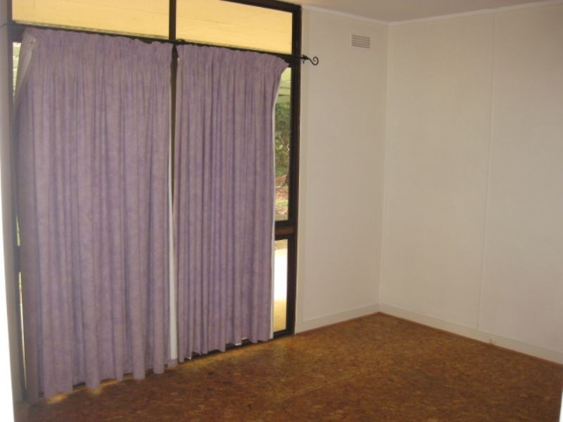 90 Jubilee Lake, Daylesford VIC 3460